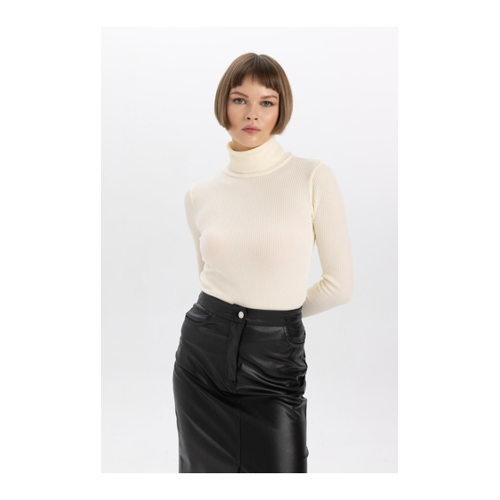 Bild von DeFacto Gerippter Strickpullover Mit Rollkragen für Damen