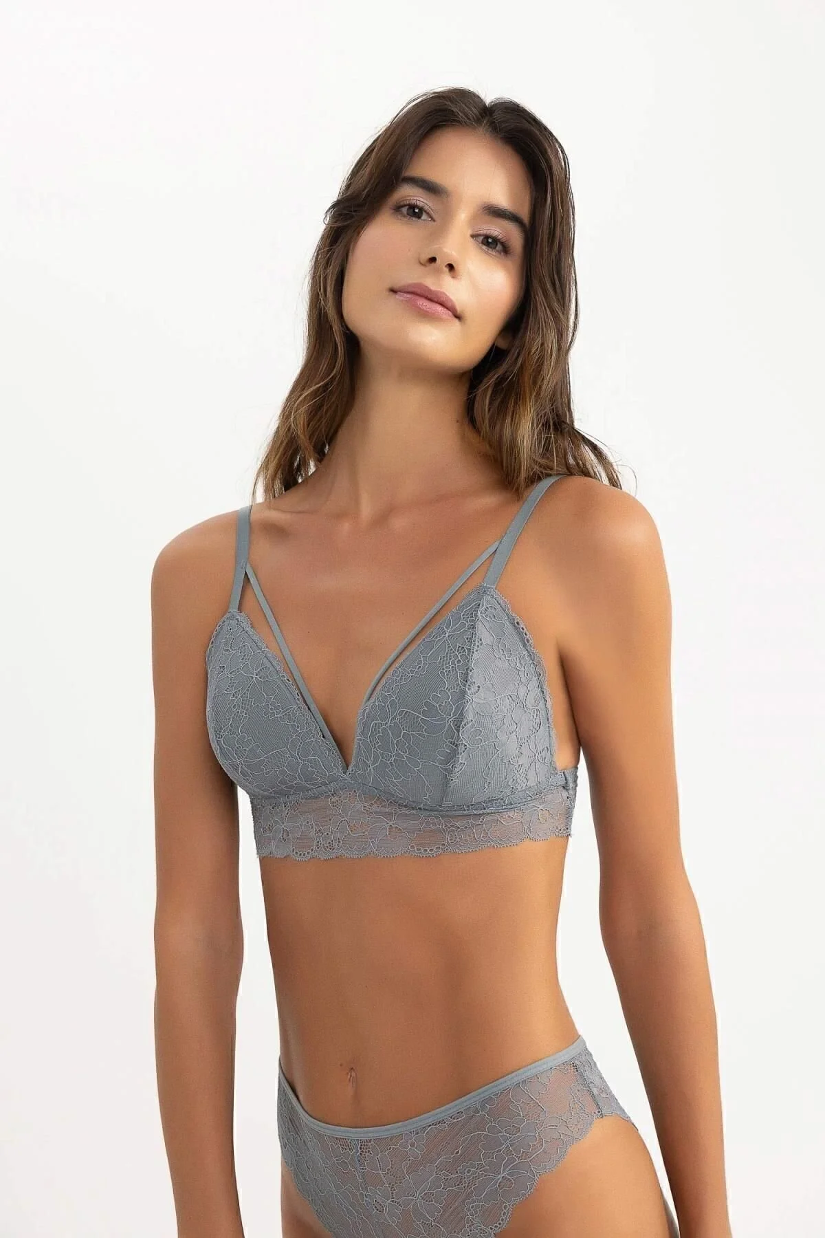Bild von DeFacto Gepolsterter Spitzen-bh „fall In Love“ R6569az24sp für Damen - L