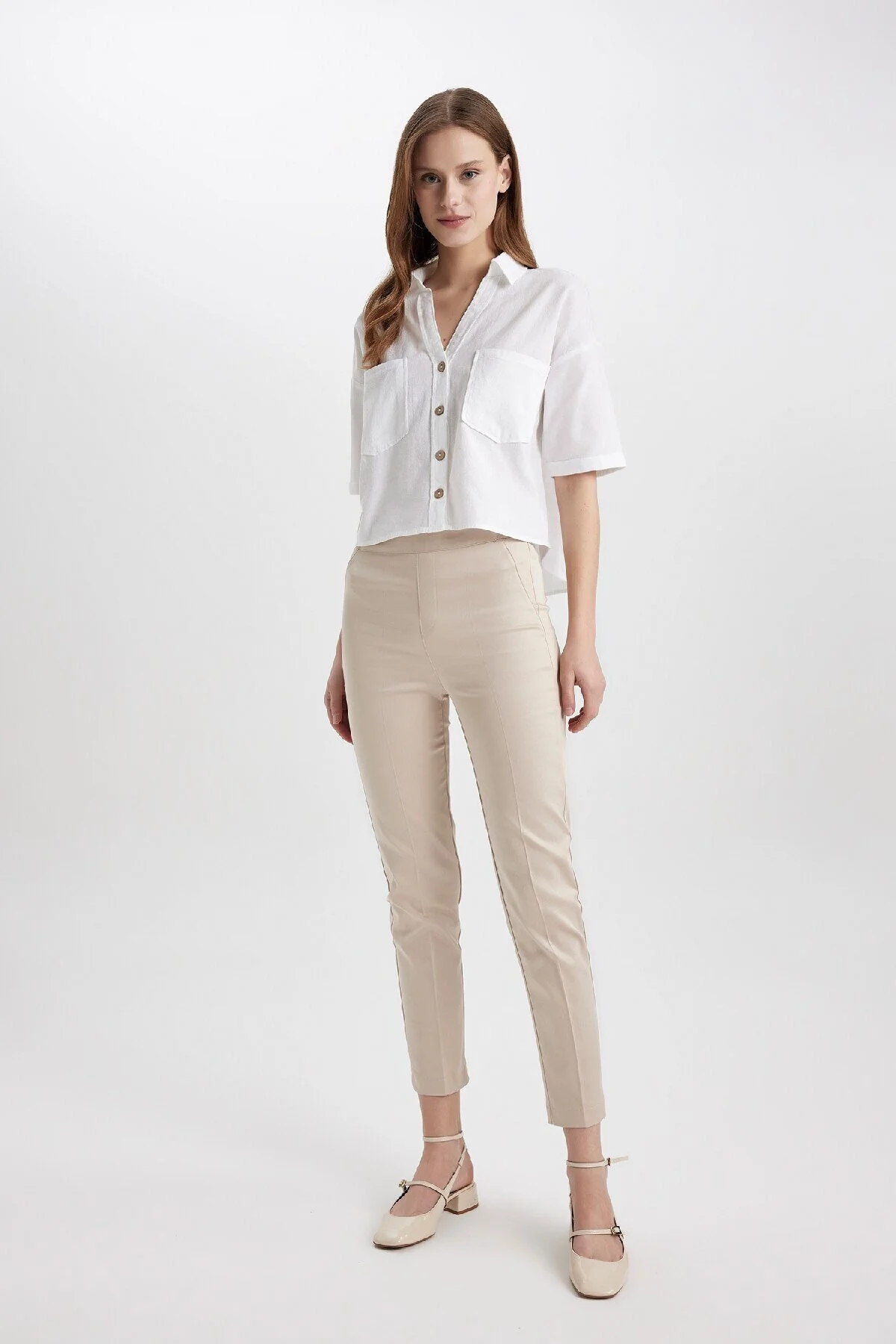 Bild von DeFacto Satin-zigarettenhose – Gerade Taille, Elastisches Bein, J8743az24wn für Damen - 44