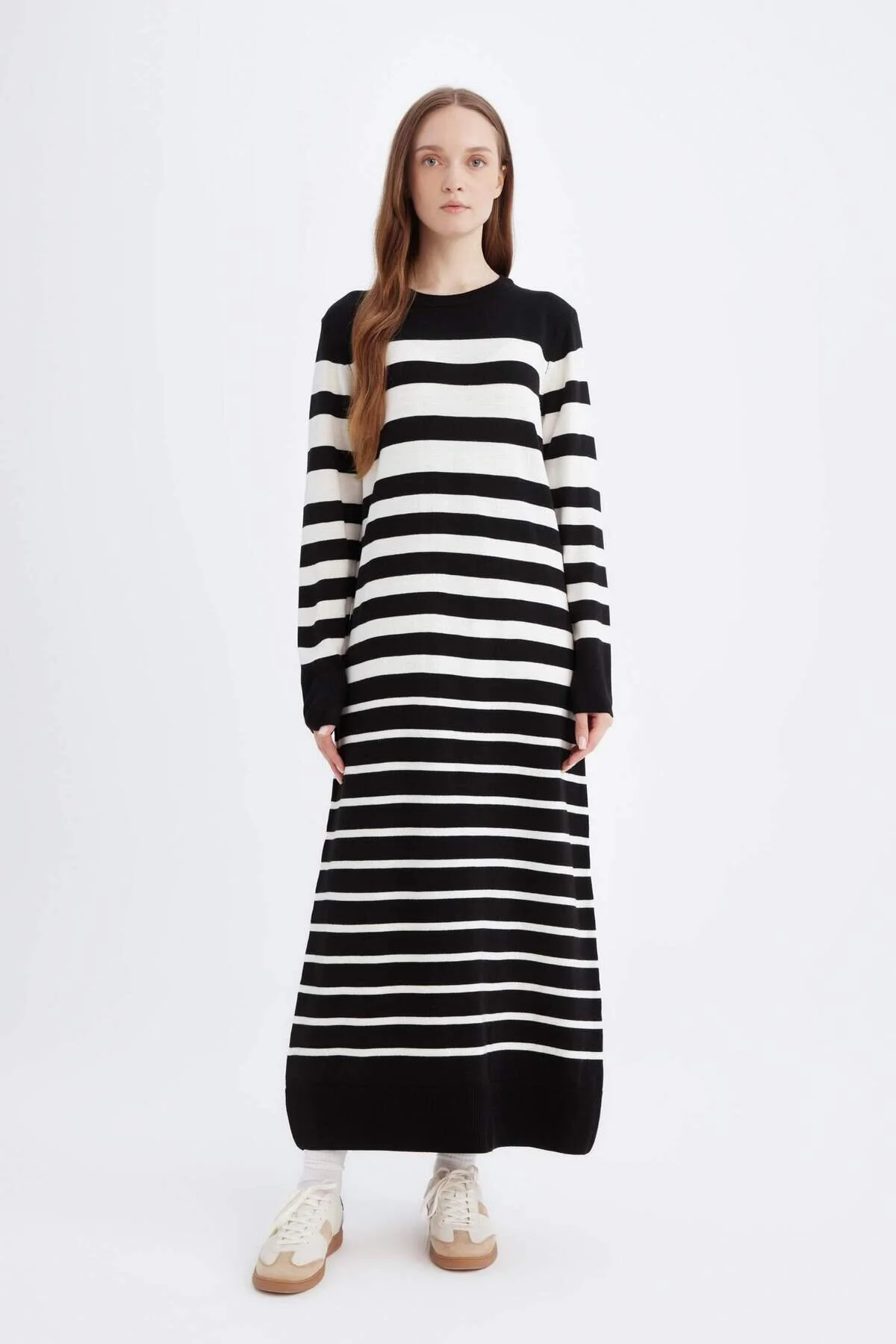 Bild von DeFacto Langärmliges Maxi-strickkleid Mit Normaler Passform Und Streifen für Damen - S