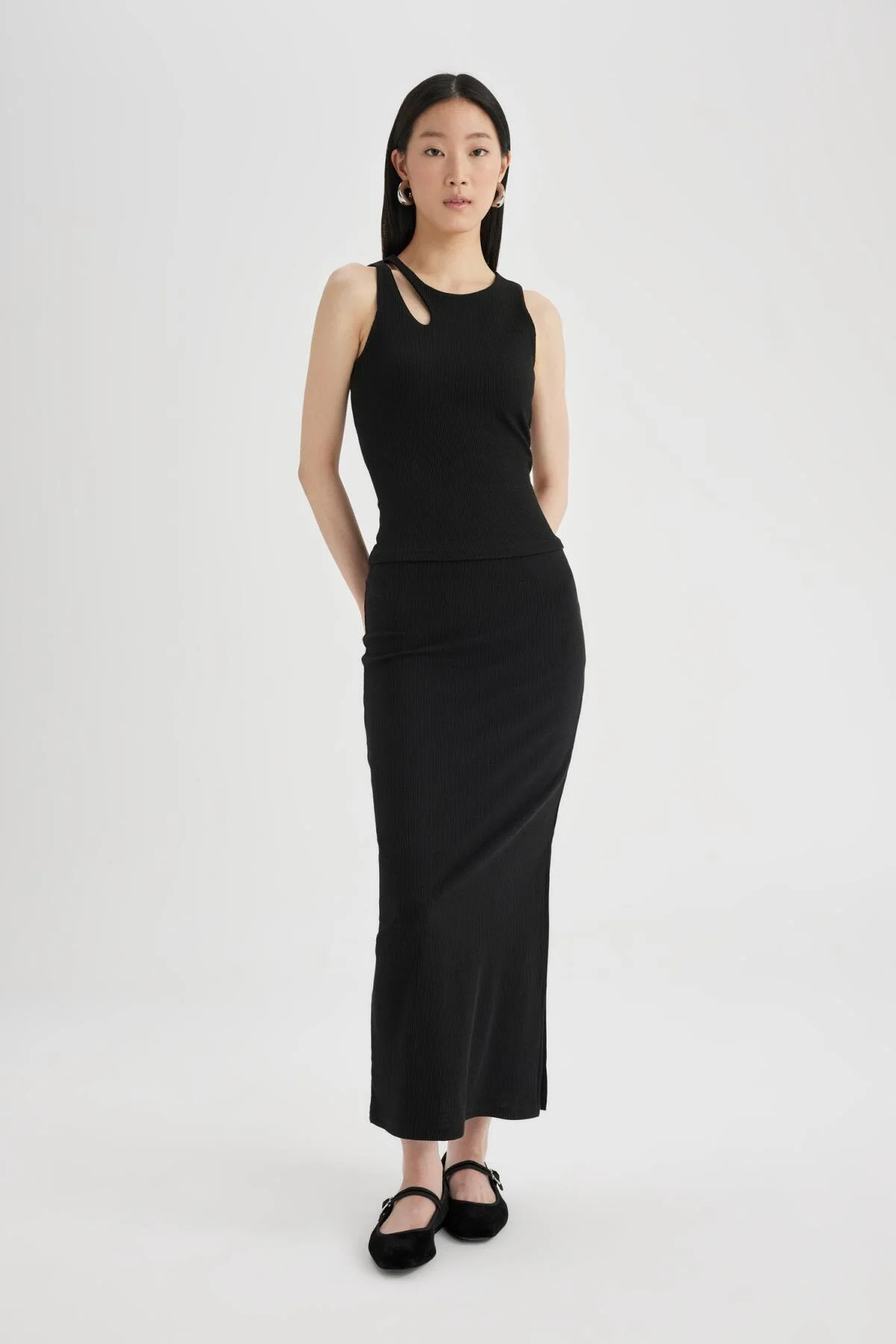 Bild von DeFacto Gerippter Camisole-midirock Mit Gekämmtem Baumwollfutter Und Hoher Taille für Damen - M