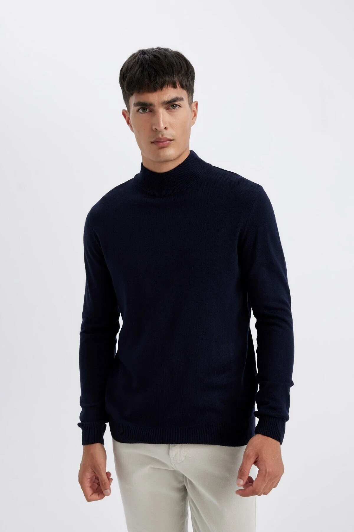 Bild von DeFacto Marineblauer Slim-fit-slim-fit-pullover Mit Halbem Rollkragen, Basic-solid-strickpullover R1127az24wn für Herren - 3XL