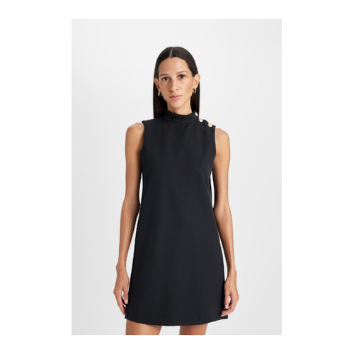 Bild von DeFacto Halber Rollkragenpullover - Ein stilvolles Minikleid für Damen