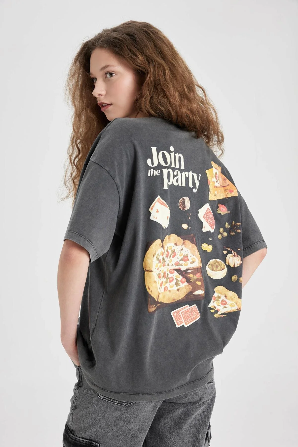 Bild von DeFacto Bedrucktes Oversize-t-shirt Mit Rundhalsausschnitt - für Damen - S