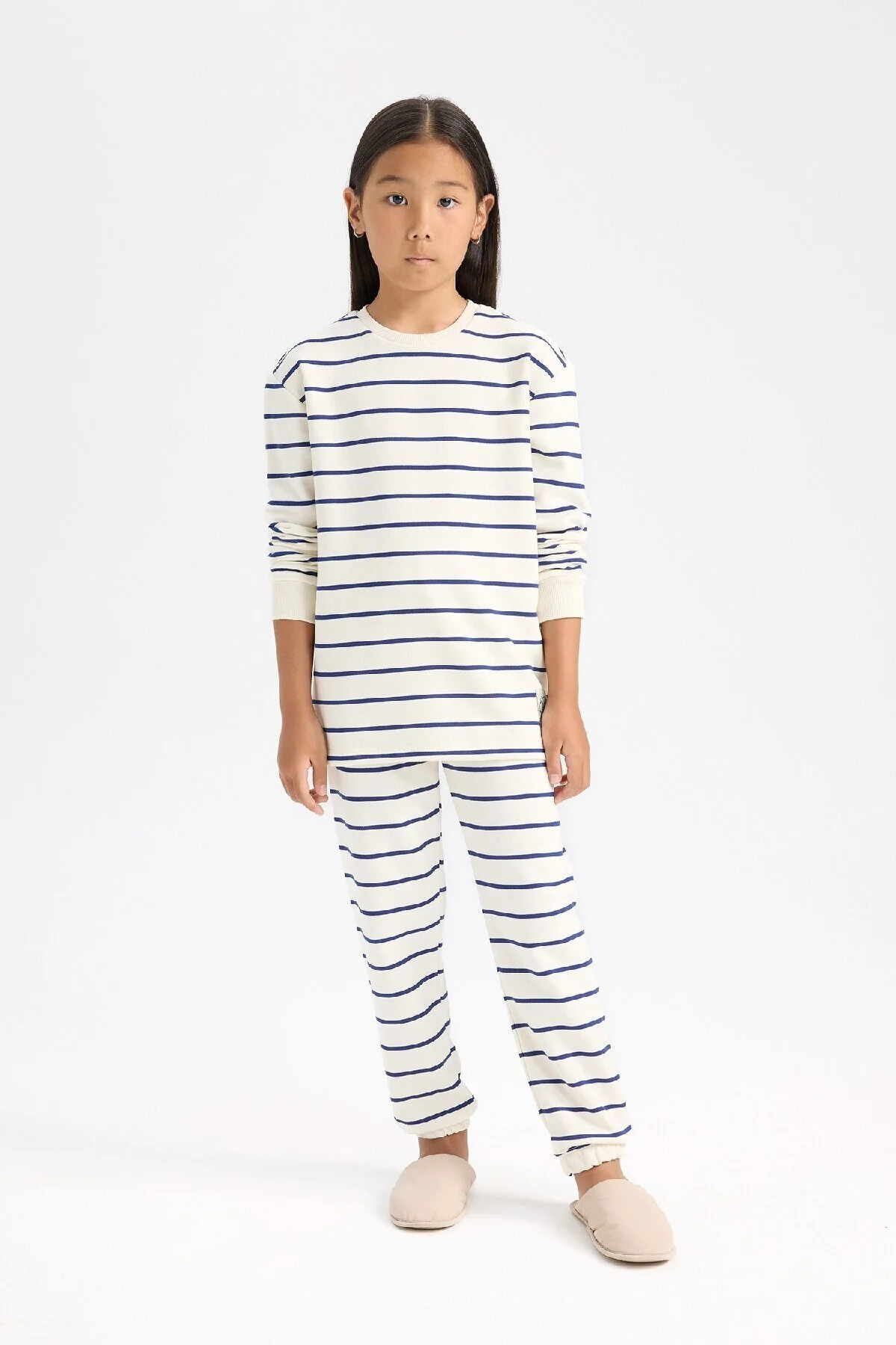 Bild von DeFacto Gestreiftes Pyjama-set Für Mädchen – Lange Ärmel Und Elastische Taille für Damen - 11–12 Jahre