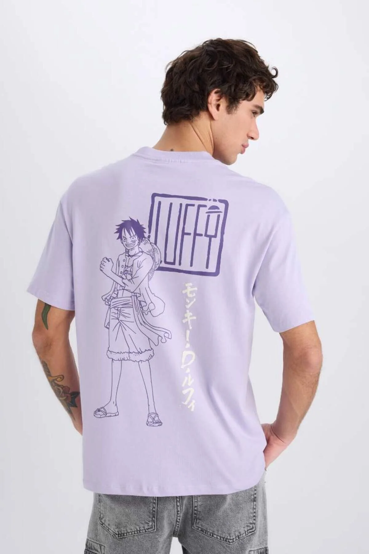 Bild von DeFacto One Piece Boxy Fit Rundhalsausschnitt Bedrucktes Kurzarm-t-shirt B8097ax für Herren - M