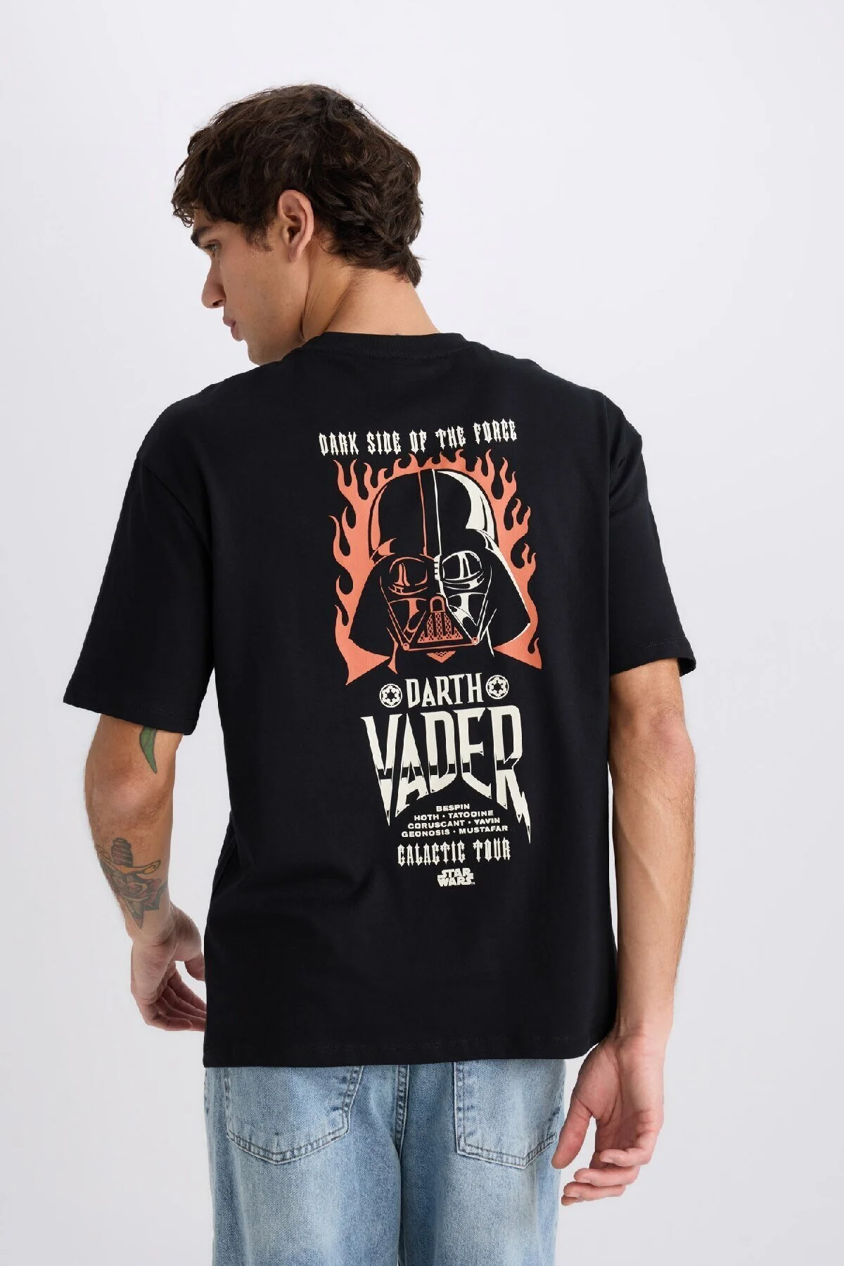 Bild von DeFacto Star Wars Boxy Fit Rundhalsausschnitt Rücken Bedrucktes Kurzarm-t-shirt für Herren - XL