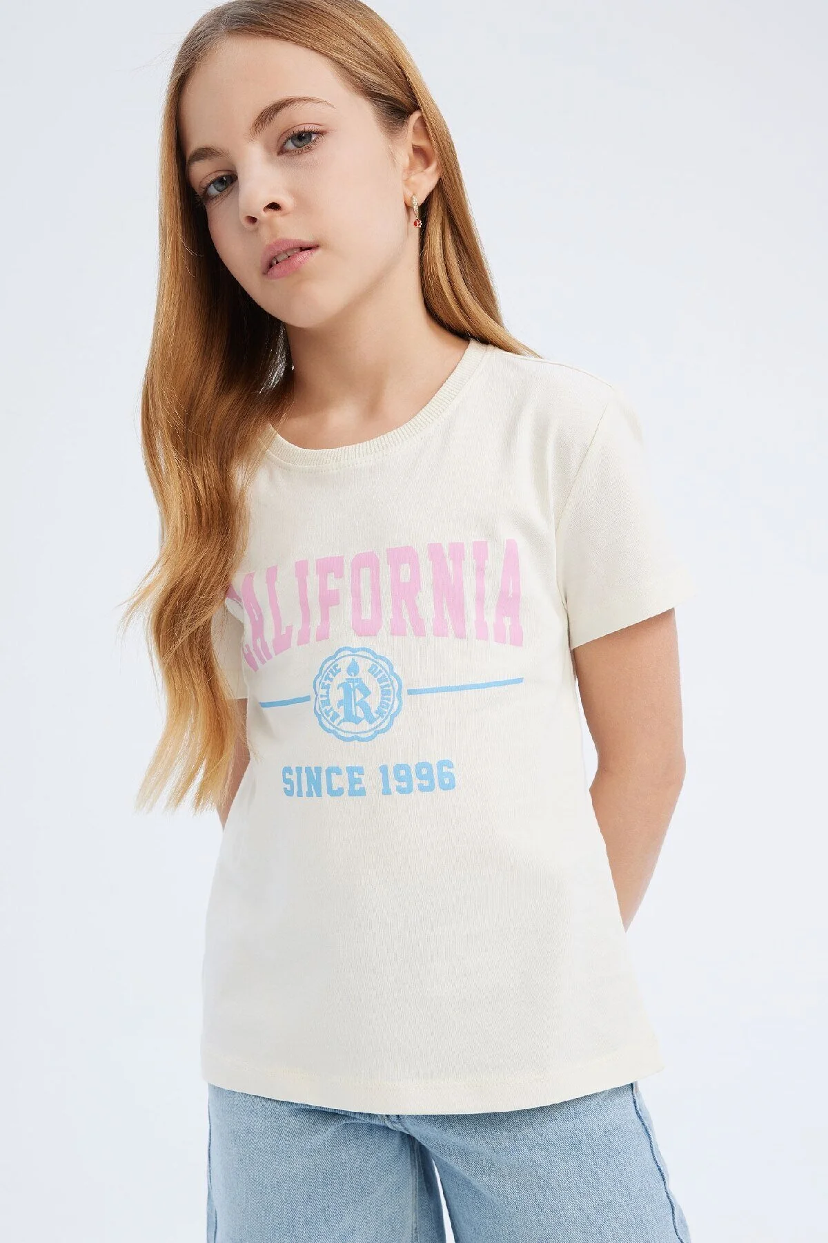 Bild von DeFacto Bedrucktes Kurzarm-t-shirt Mit Rundhalsausschnitt Für Mädchen D8541a825sm für Damen - 11–12 Jahre