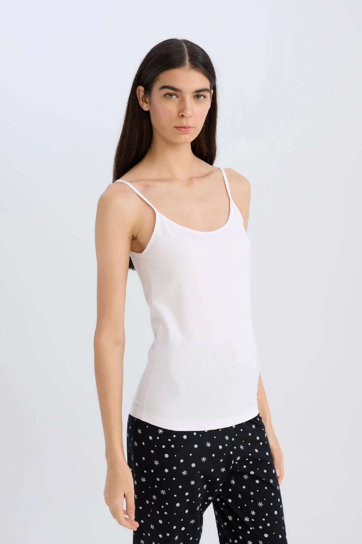 Bild von DeFacto Fall In Love Regular Fit Baumwollunterhemd M6858az25sp für Damen - XL