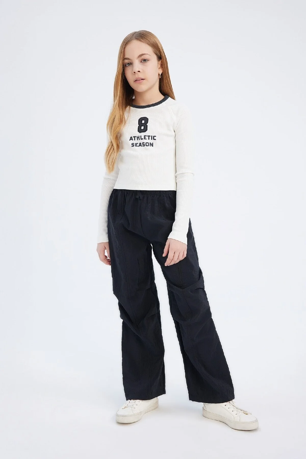 Bild von DeFacto Fallschirmhose Für Mädchen Mit Elastischem Bund Und Geradem Bein für Damen - 9–10 Jahre