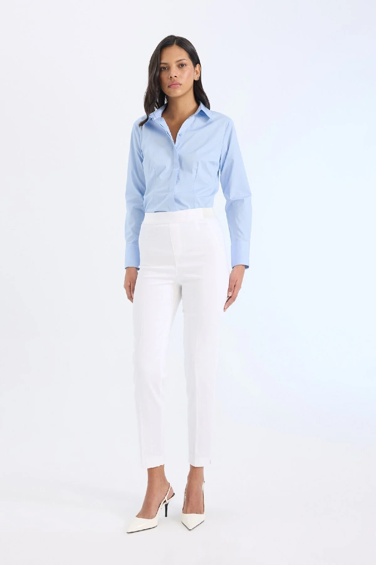 Bild von DeFacto Satin-zigarettenhose – Gerade Taille, Elastisches Bein, Normaler Schnitt J8743az25sm für Damen - 40