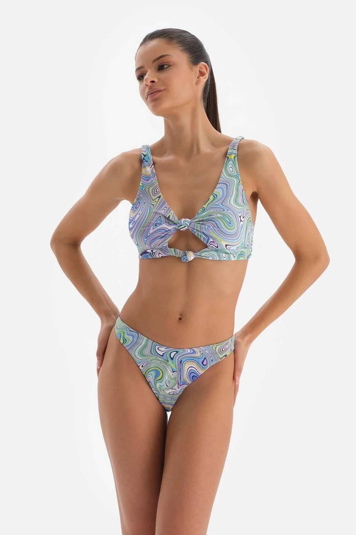 Bild von Dagi Lilagrünes Bralette-bikinioberteil für Damen - 40