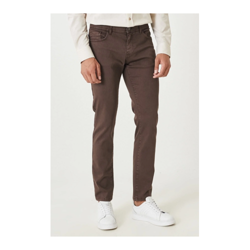 Bild von ALTINYILDIZ CLASSICS Braune Slim Fit-Hose – 360-Grad-All-Way-Stretch für Herren