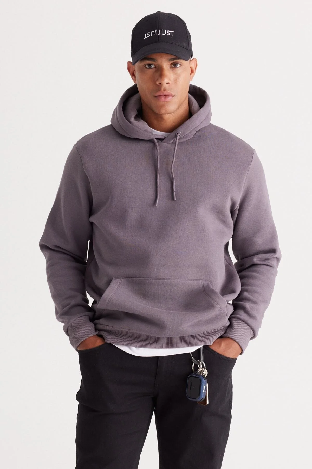 Bild von AC&Co / Altınyıldız Classics Dunkelgraues Standard-fit-3-faden-sweatshirt Aus Baumwolle Mit Kapuze Und Kängurutasche Und Fleece-innenseite für Herren - XL