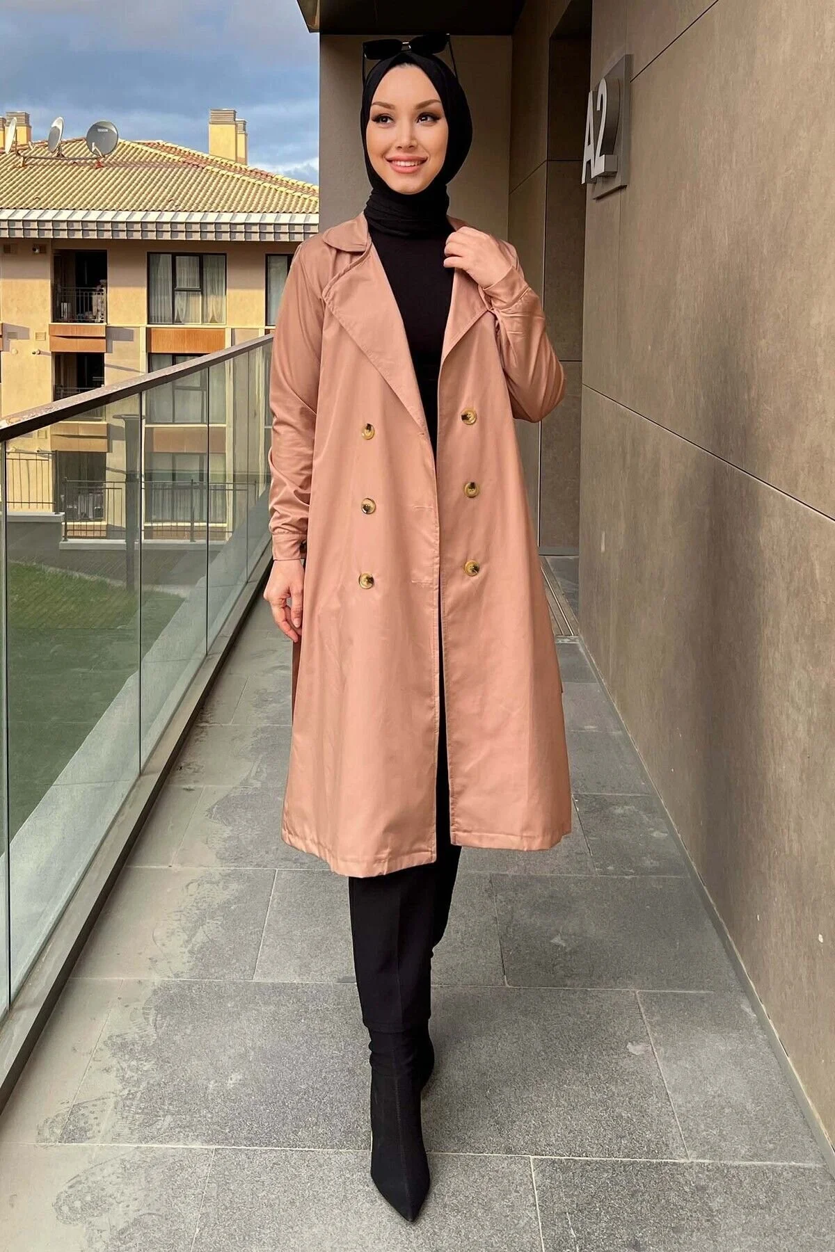 Bild von TOFİSA -nerz-trenchcoat für Damen - 40