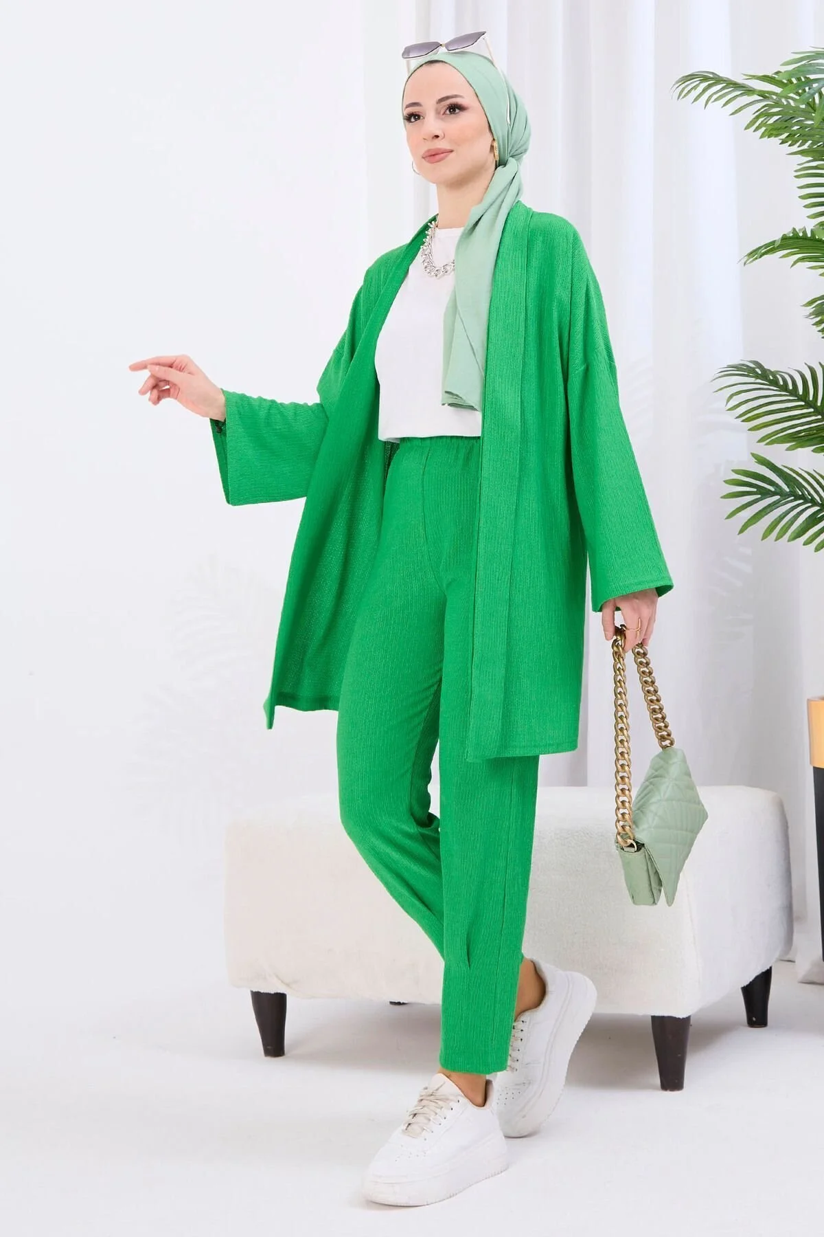 Bild von TOFİSA Grünes Set Aus Strickjacke Und Hose – Mittlerer Gerader Schnitt – für Damen - 38