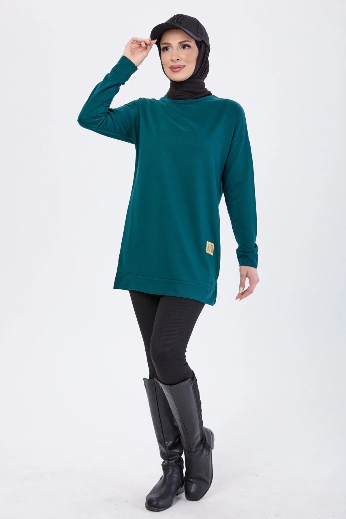 Bild von TOFİSA Grüner Sweatshirt Einfarbiger Rundhalsausschnitt - für Damen - S
