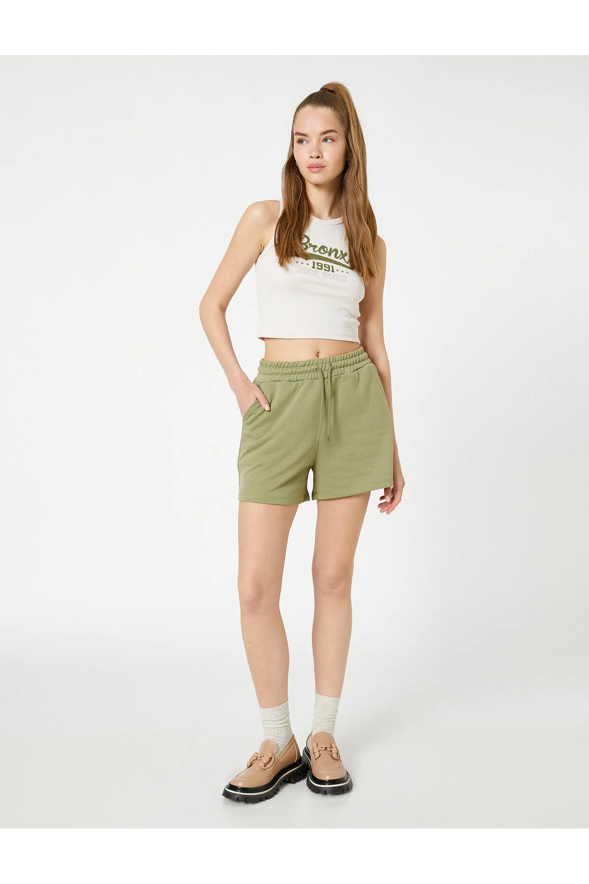 Bild von Koton Mini-shorts Mit Spitzenbund Und Taschendetail für Damen - XL