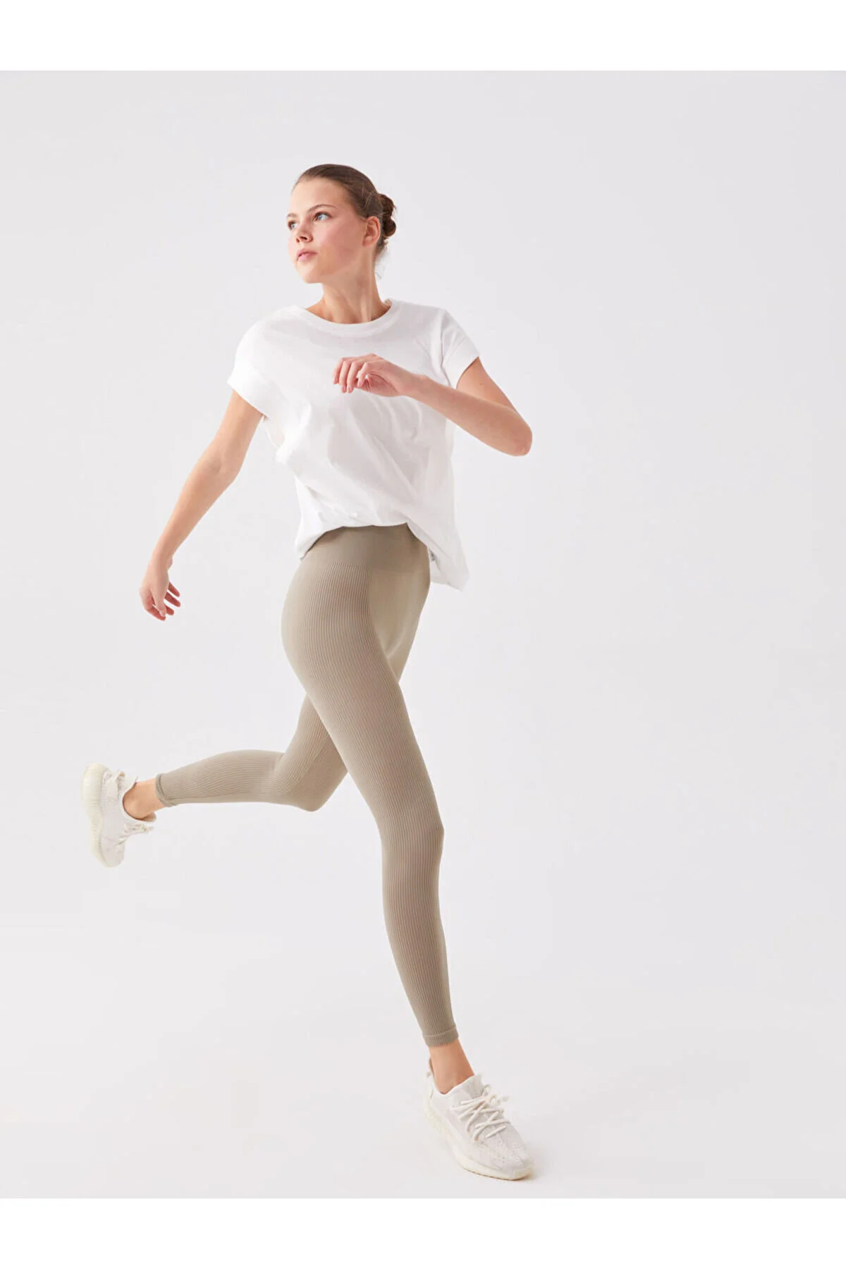 Bild von LC Waikiki Flache, Nahtlose Strumpfhose Mit Elastischem Bund – W3hf37z8 für Damen - L