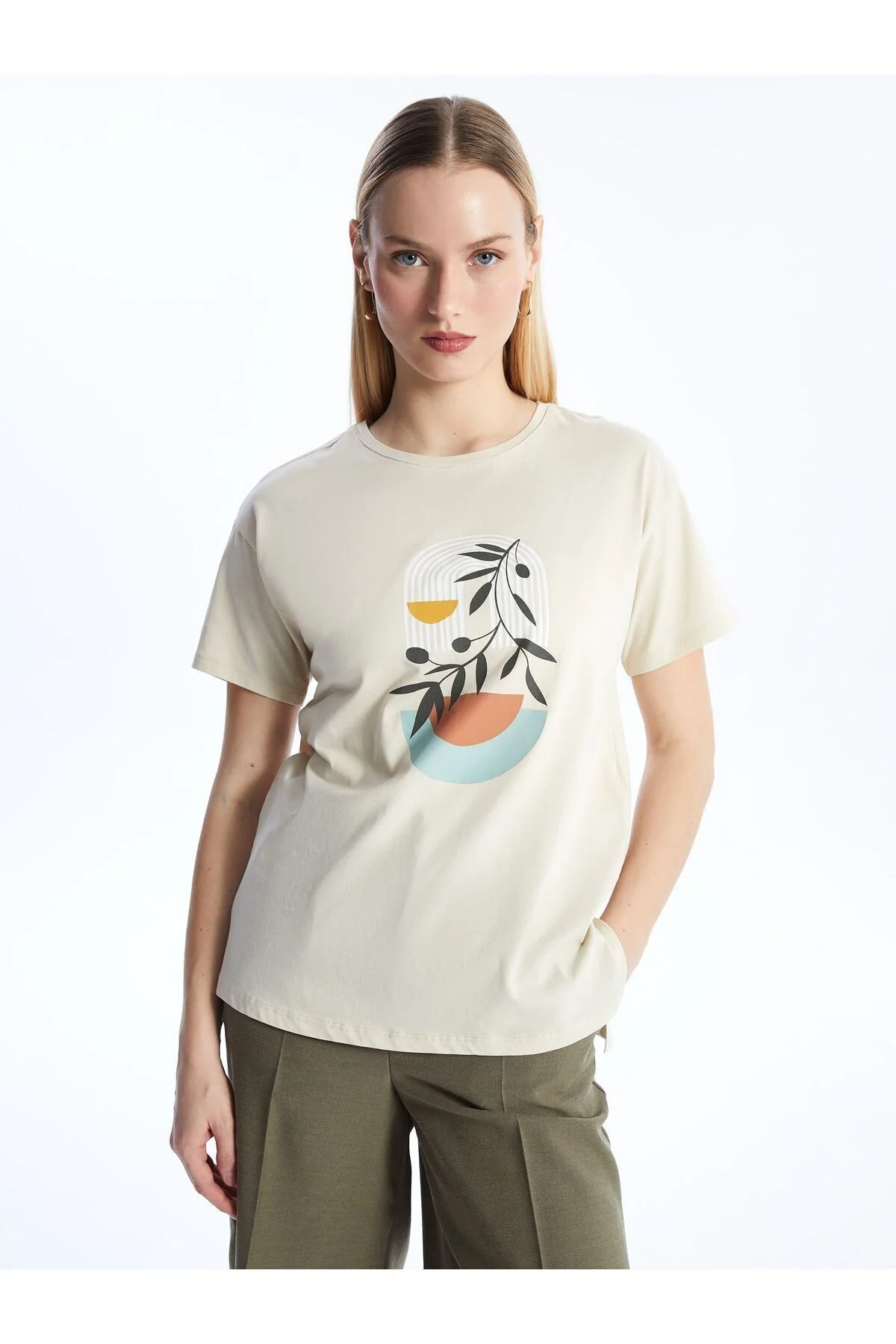 Bild von LC Waikiki – Bedrucktes Kurzarm-t-shirt Mit Rundhalsausschnitt für Damen - 3XL