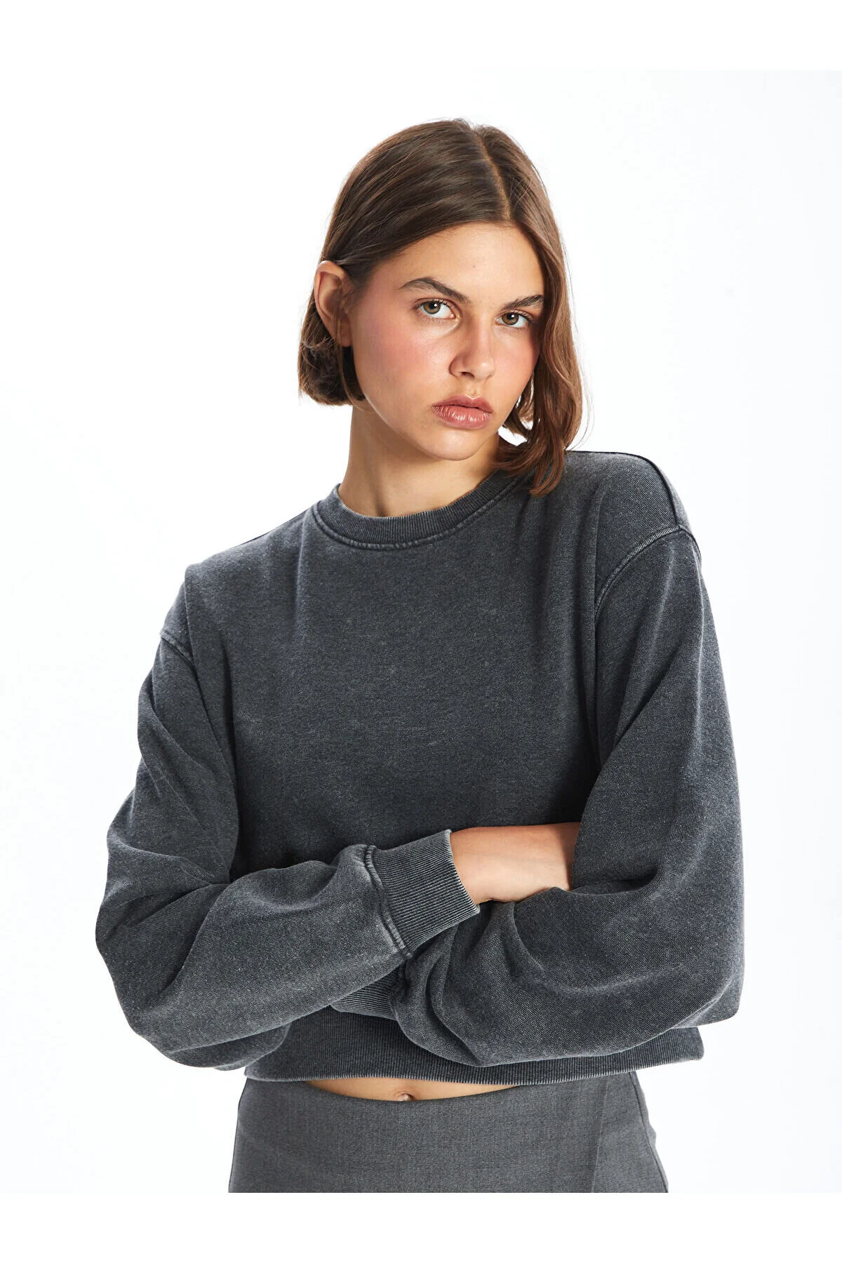 Bild von LC Waikiki Übergroßes Dickes Sweatshirt Mit Rundhalsausschnitt – W46800z8 für Damen - 2XL