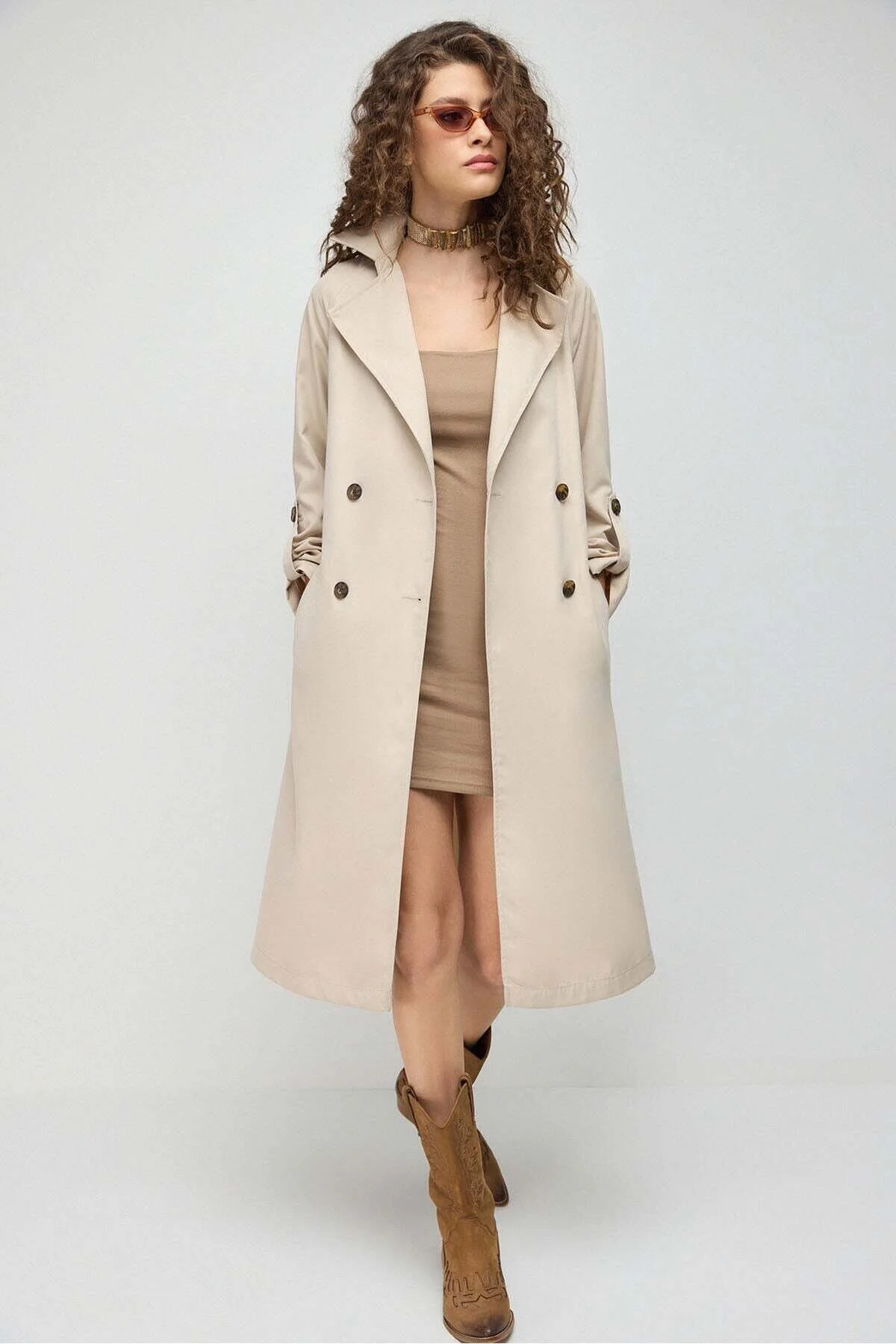 Bild von No Matter What Beige Belted Long Trench Coat für Damen - S