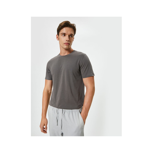 Bild von Koton Slim Fit Baumwoll-basic-t-shirt Mit Kurzen Ärmeln Und Rundhalsausschnitt für Herren - S, Koton Kurzarm-t-shirt Aus Baumwolle Mit Rundhalsausschnitt für Herren - S