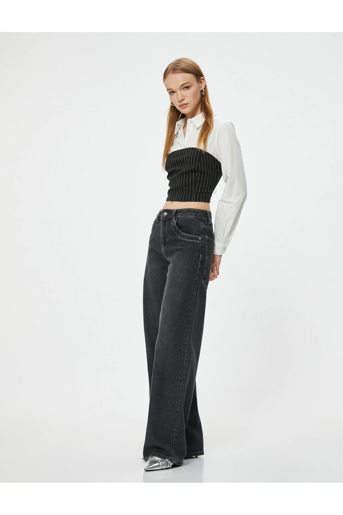 Bild von Koton Trägerloses Langarm-crop-shirt – Slim Fit Mit Stoffdetail Und Knöpfen für Damen - 36