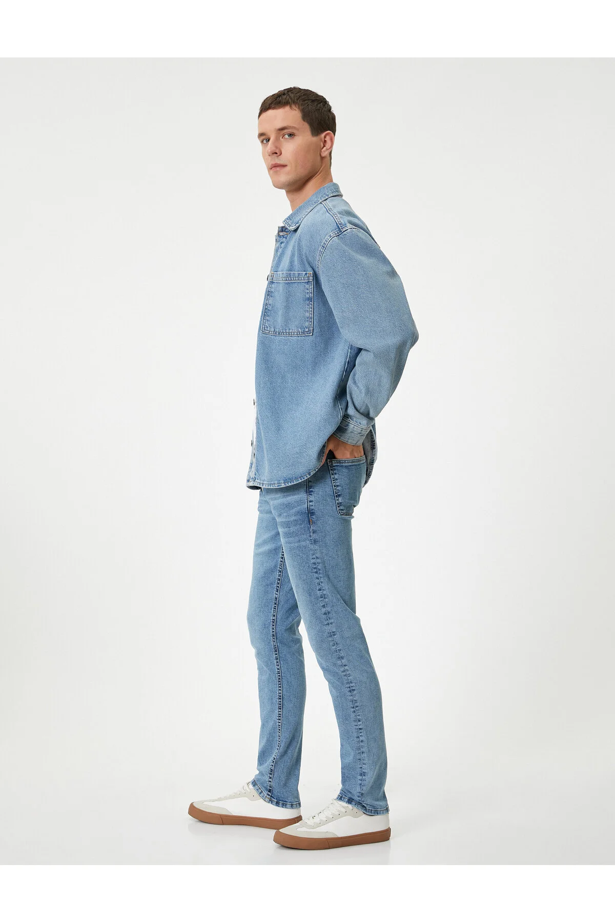 Bild von Koton Geknöpfte Slim-fit-jeans Mit Standard-taille – Brad Jean für Herren - 32/30