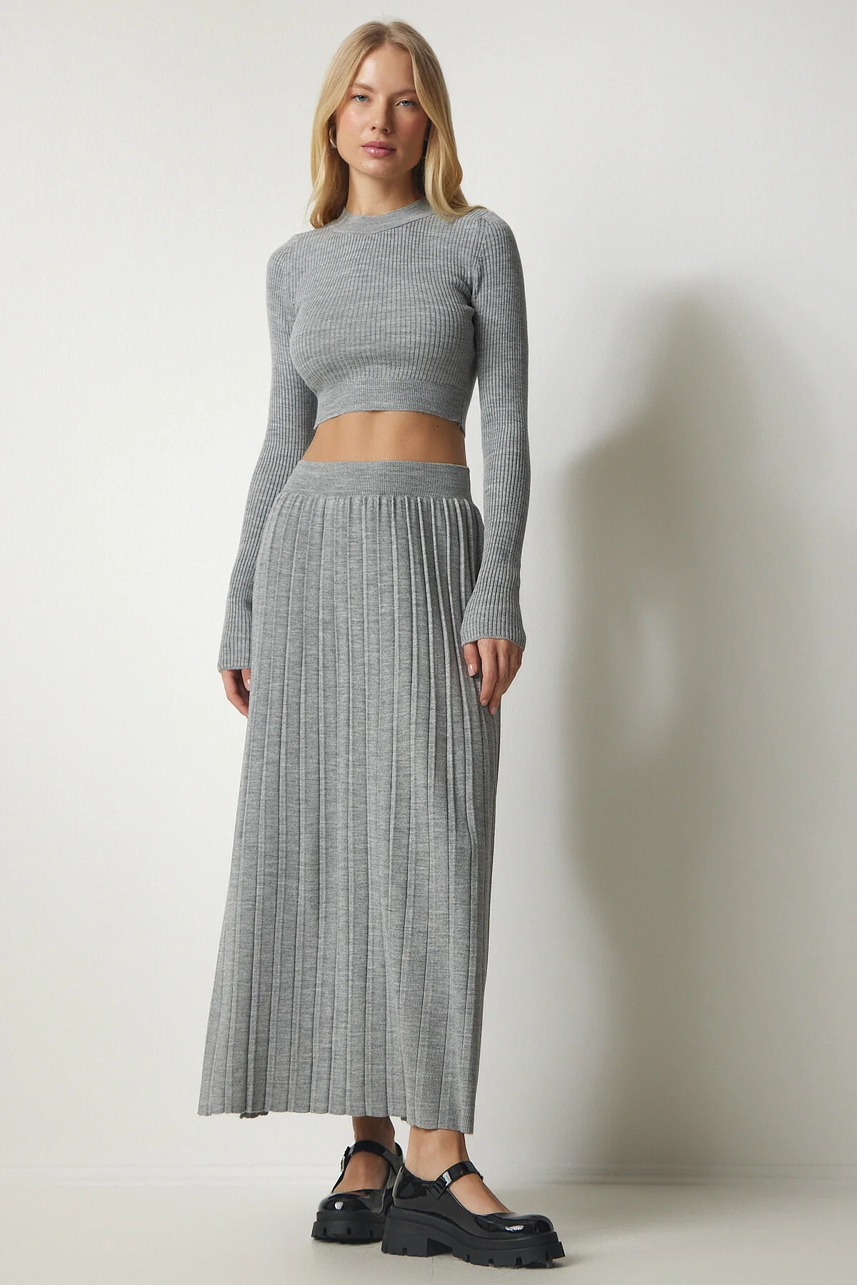 Bild von Happiness İstanbul Oberes Unteres Team Grau Regular Fit für Damen - S/M