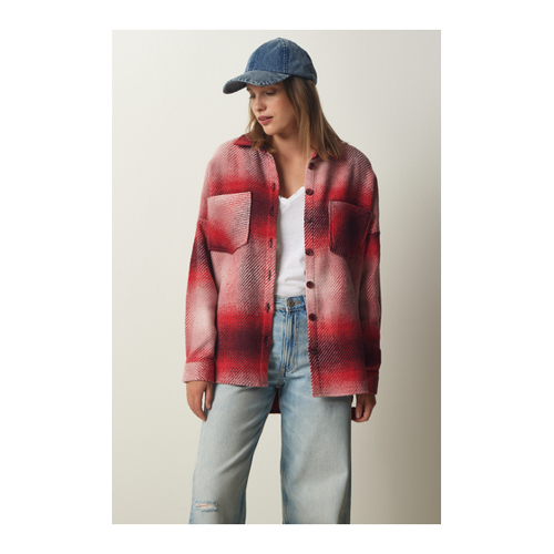 Bild von Happiness İstanbul Rote Lumberjack Oversize-Hemdjacke für Damen