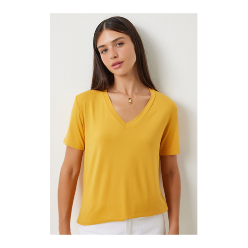 Bild von Happiness İstanbul T-Shirt aus Basic-Viskosestrick in Gelb mit V-Ausschnitt für Damen - Größe 40