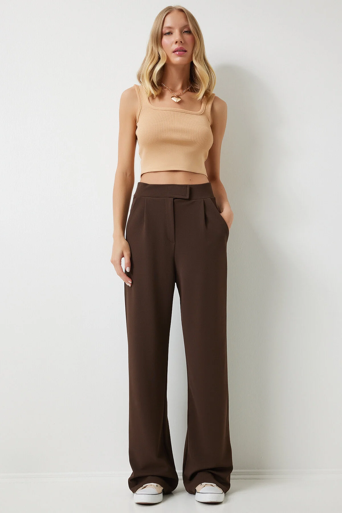 Bild von Happiness İstanbul Braune Webhose – Klettverschluss In Der Taille, Entspannte Passform für Damen - 36