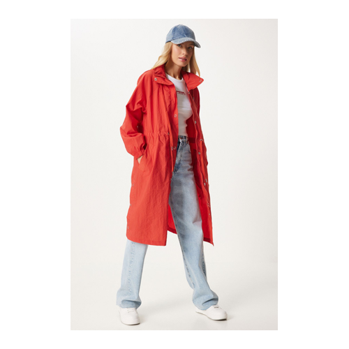 Bild von Happiness İstanbul Rote Saisonale Trenchjacke Mit Kapuze Wf00086 für Damen - 40