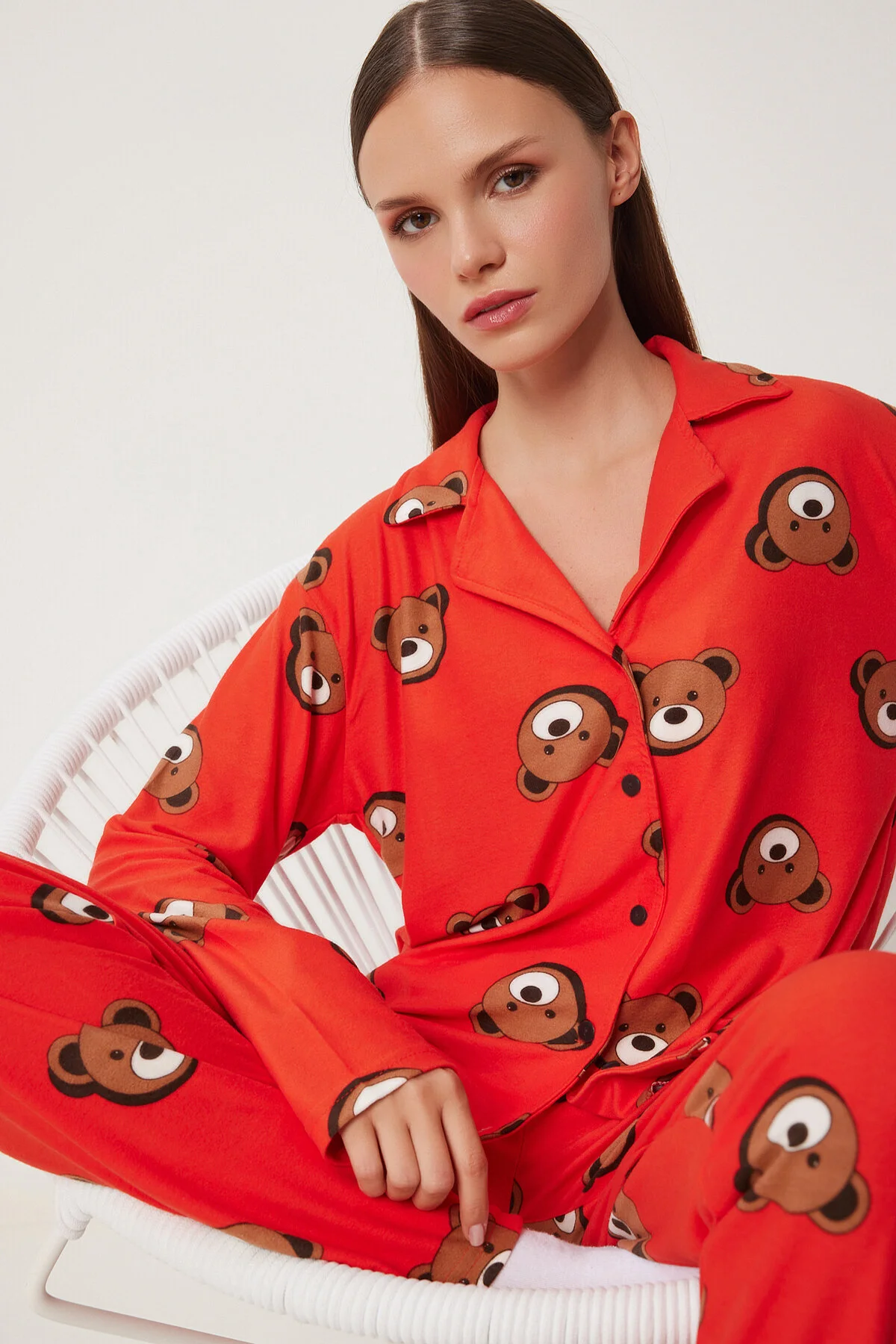 Bild von Happiness İstanbul Rot Gemustertes, Samtiges Pyjama-set – für Damen - 40