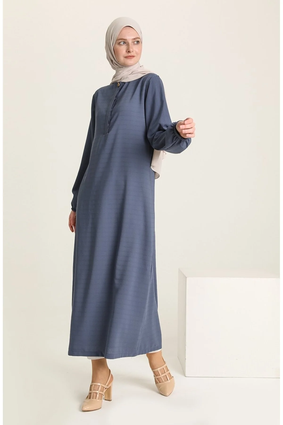 Bild von Vivezza Geknöpftes Kleid Ferace 6912-04-indigo für Damen - 38