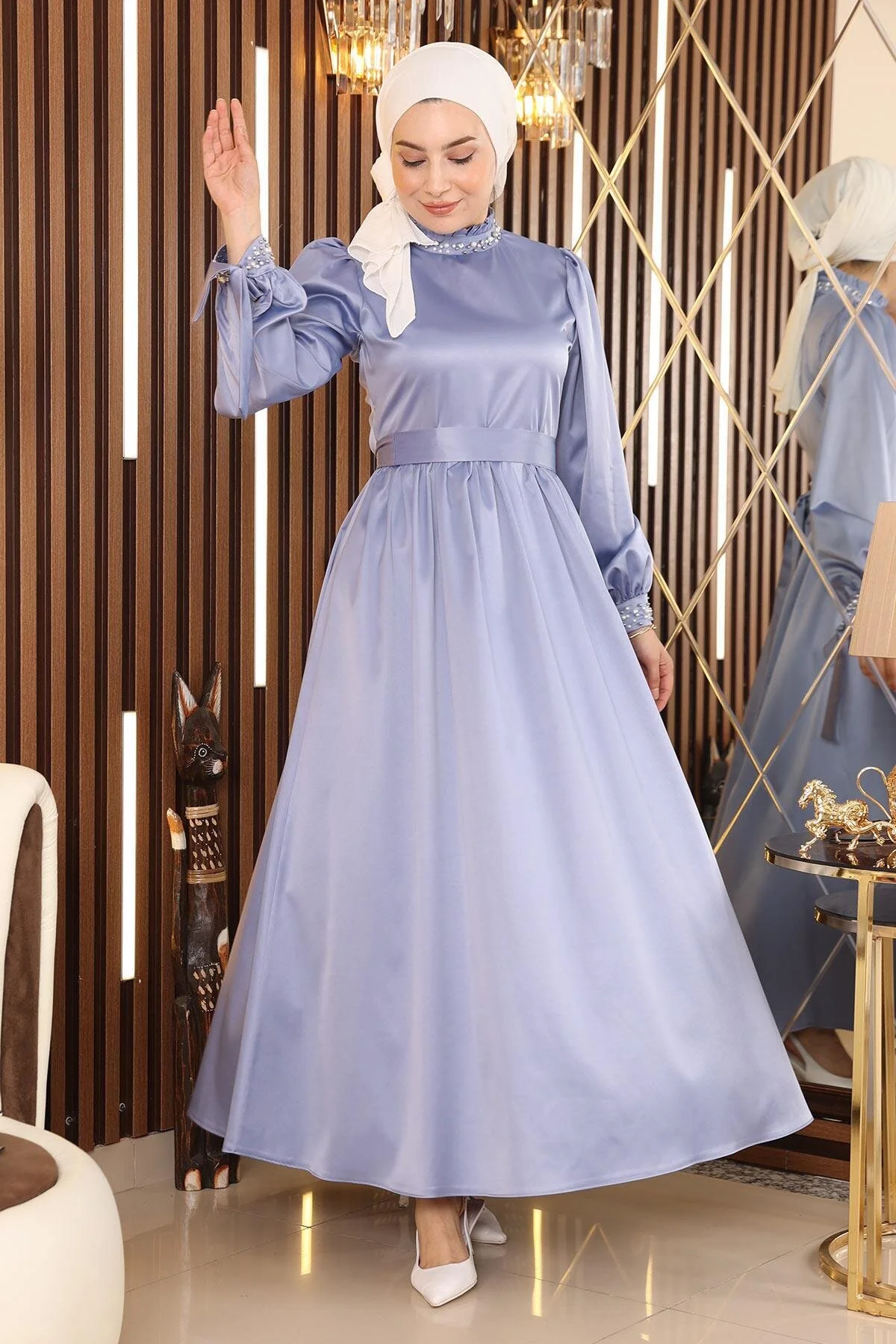 Bild von Moda Mihram Elbisepearl Satin Evening Dress für Damen - 46