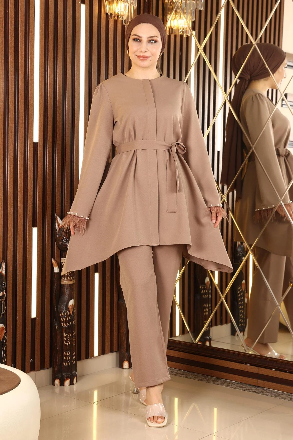 Bild von Moda Mihram Elbisefur – Detailliertes Anzugset für Damen - 38