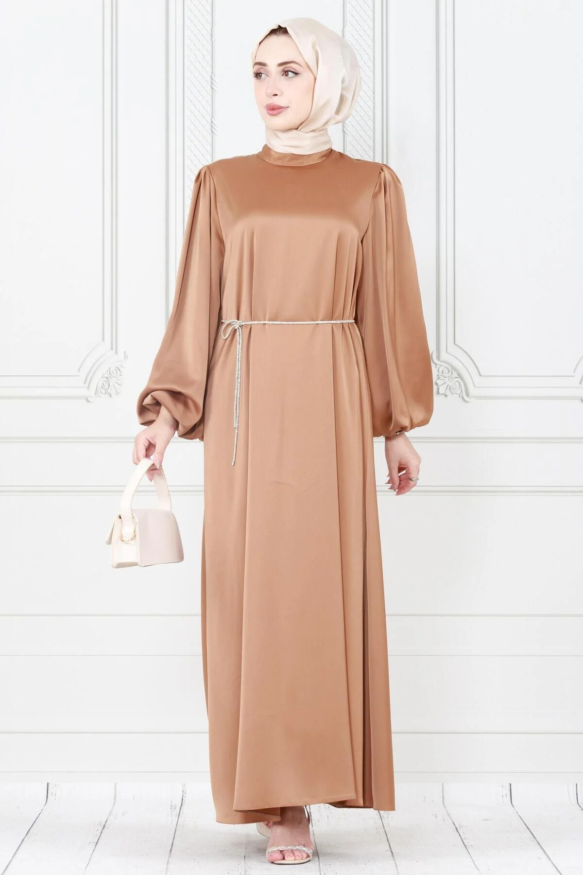 Bild von Sevitli Stone Detail Ece Evening Dress With Balloon Sleeves Vizon für Damen - 38