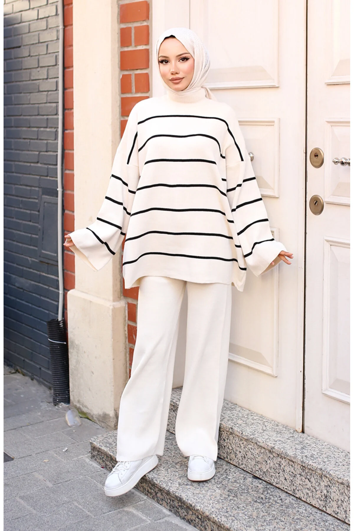 Bild von sefamerve Hijab Oberteil Unterteil Set Ecru Relaxed Fit für Damen - 0