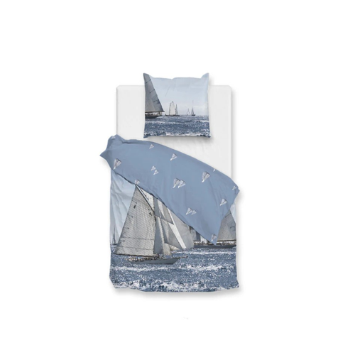 Bild von Zo! Home Cotton Bettwäsche 155x220 Regatta blue Segelboot Meer Maritim