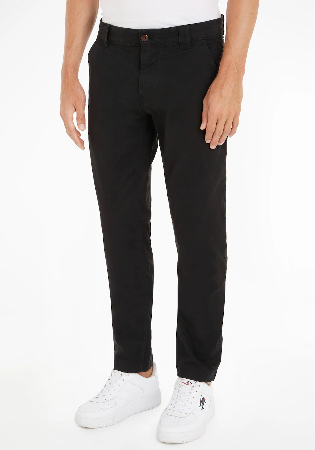 Bild von Tommy Jeans Chinohose "TJM SCANTON CHINO PANT", mit Markenlabel