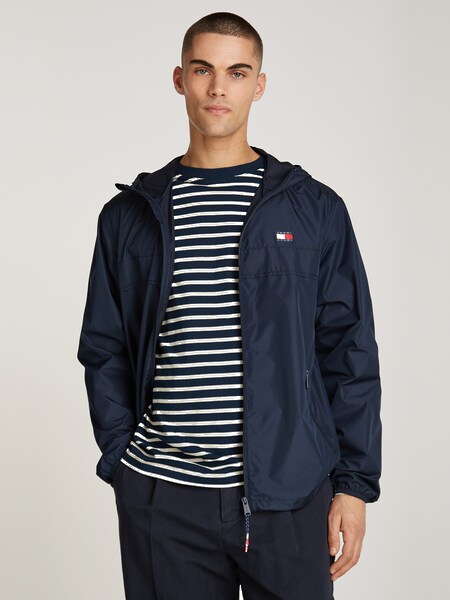 Bild von Tommy Jeans Outdoorjacke »TJM LW CHICAGO JACKET«, mit Kapuze, mit Logoprägung