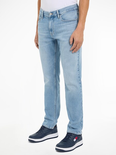 Bild von Tommy Jeans Regular-fit-Jeans »RYAN RGLR STRGHT«, mit Logoprägung