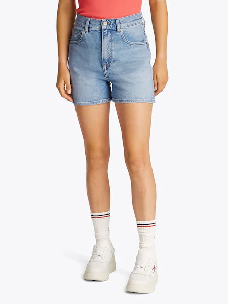 Bild von Tommy Jeans Shorts »MOM SHORT BI0112«, mit Logo-Badge, in blauer Waschung
