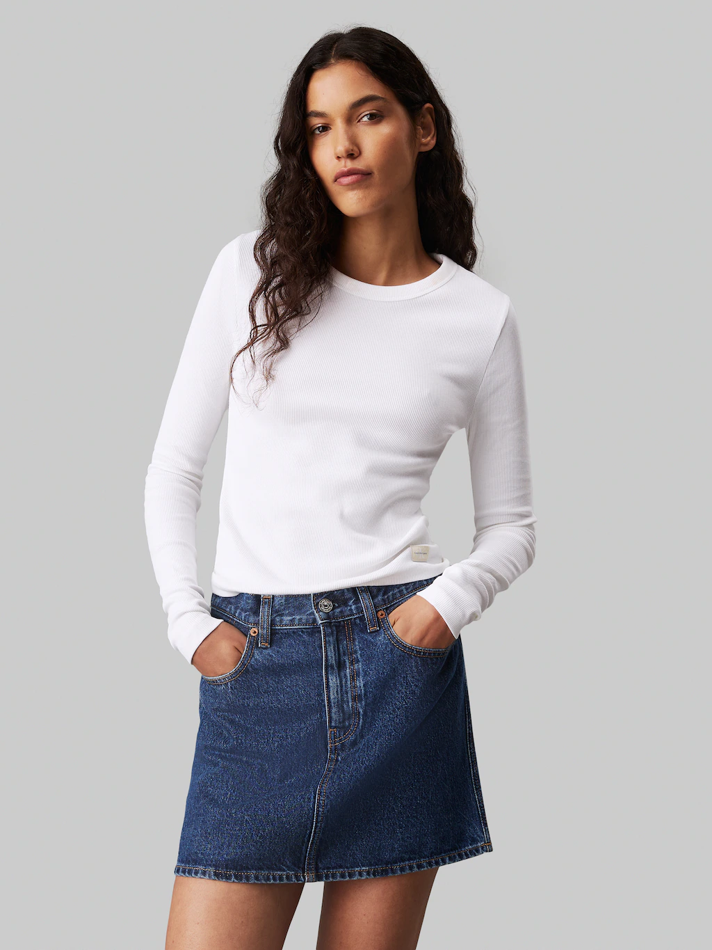 Bild von Calvin Klein Jeans Langarmshirt "WOVEN LABEL RIB LONG SLEEVE", mit Logopatch