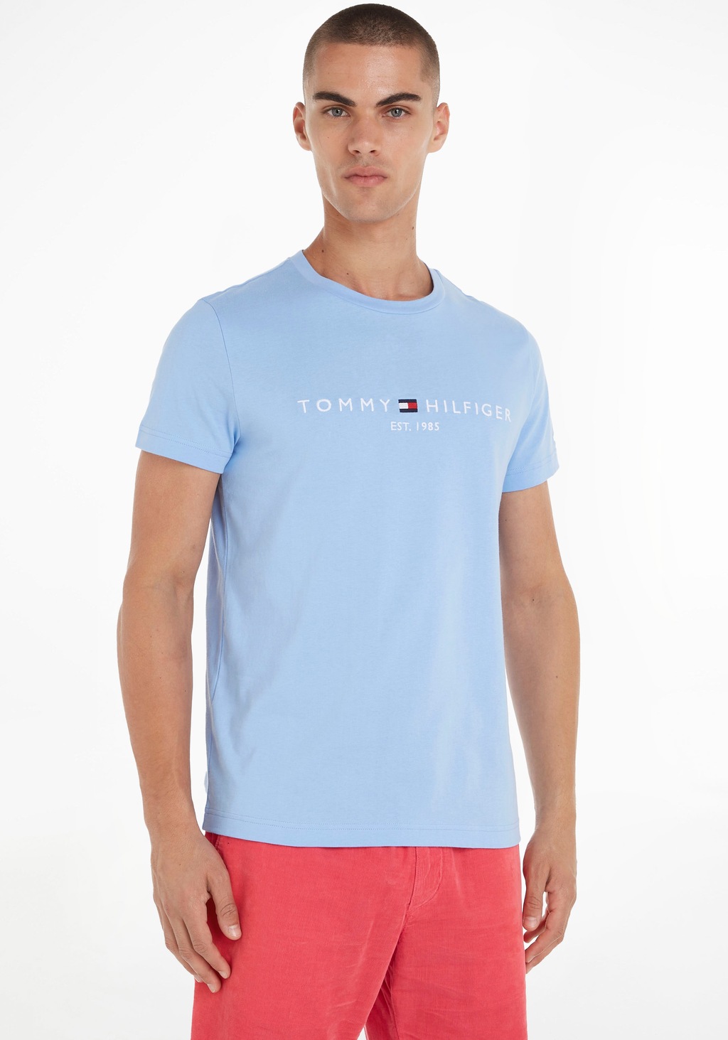 Bild von Tommy Hilfiger T-Shirt "TOMMY LOGO TEE", aus reiner, nachhaltiger Baumwolle