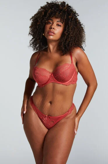 Bild von Hunkemöller Brazilian Lorna Rot