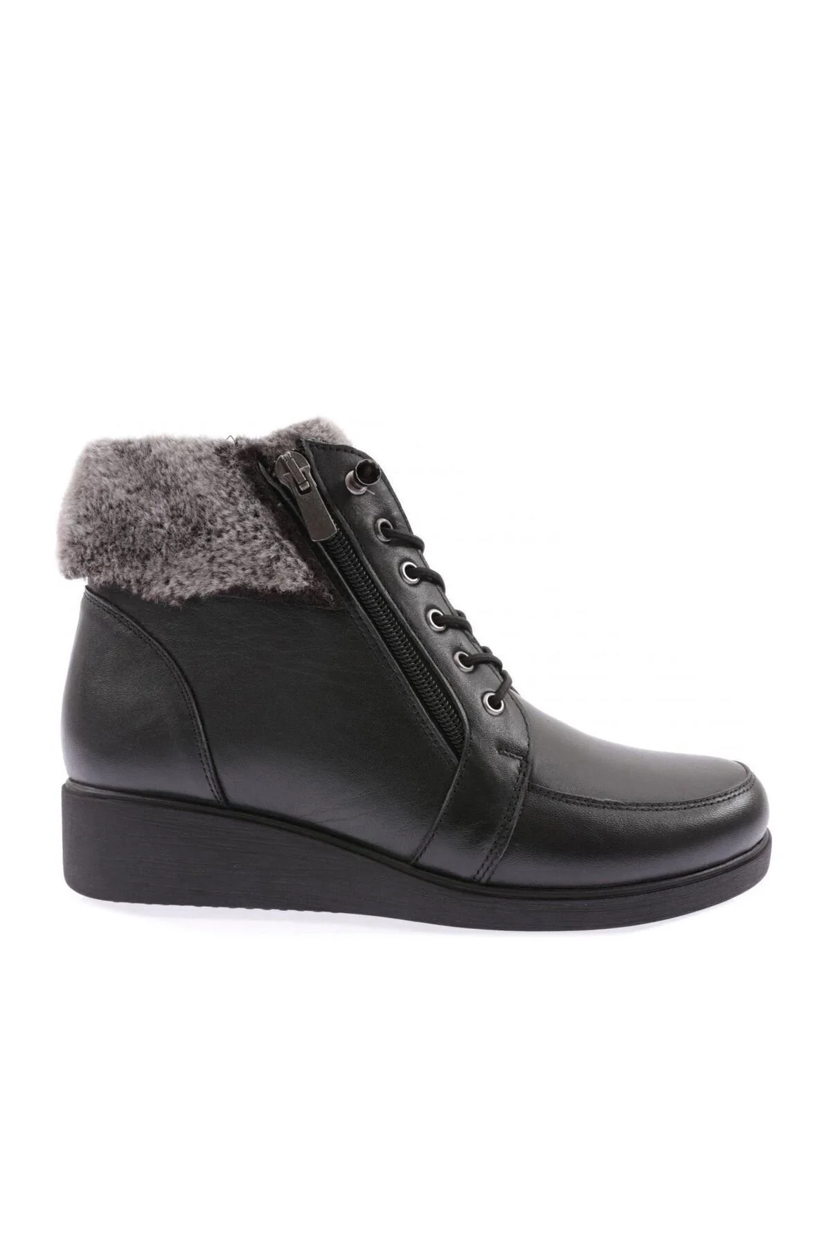 Bild von DGN Schwarze Stiefel 433 Felldetails, Gummischnürsenkel Und Seitlicher Reißverschluss für Damen - 37