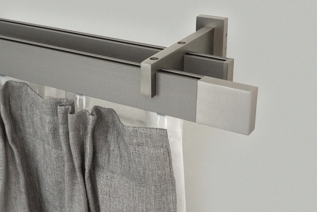 Bild von Gardinenstange GARESA "FLAT", silber (vernickelt), L:350cm, Aluminium, Gardinenstangen, Rechteckprofil, Wandmontage, perfekter Lauf, modern, verlängerbar